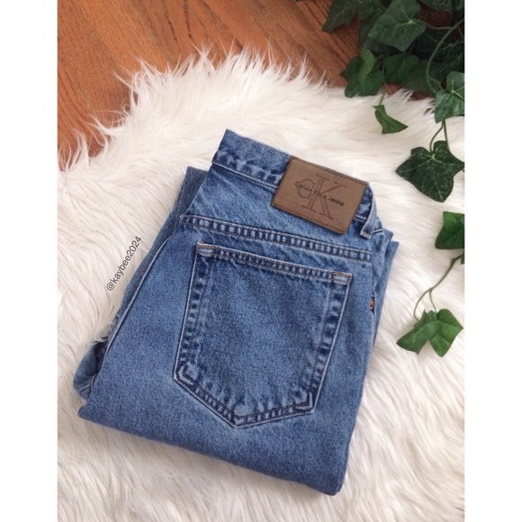 Vintage Denim - 🌿 Vtg 90’s Calvin Klein High Waisted Mom Jeans 🌿